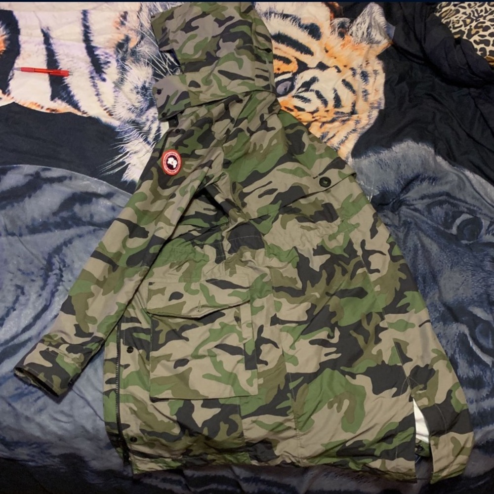Women’s Canada Goose Jacket size XS